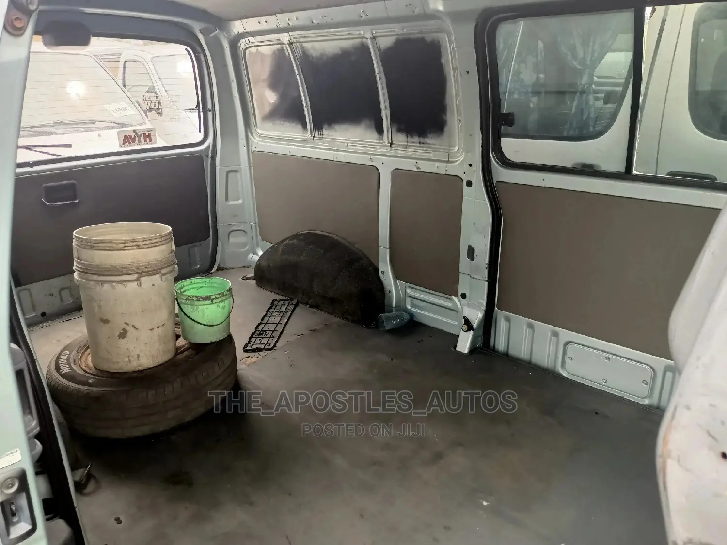 Toyota HiAce 1998 Blue