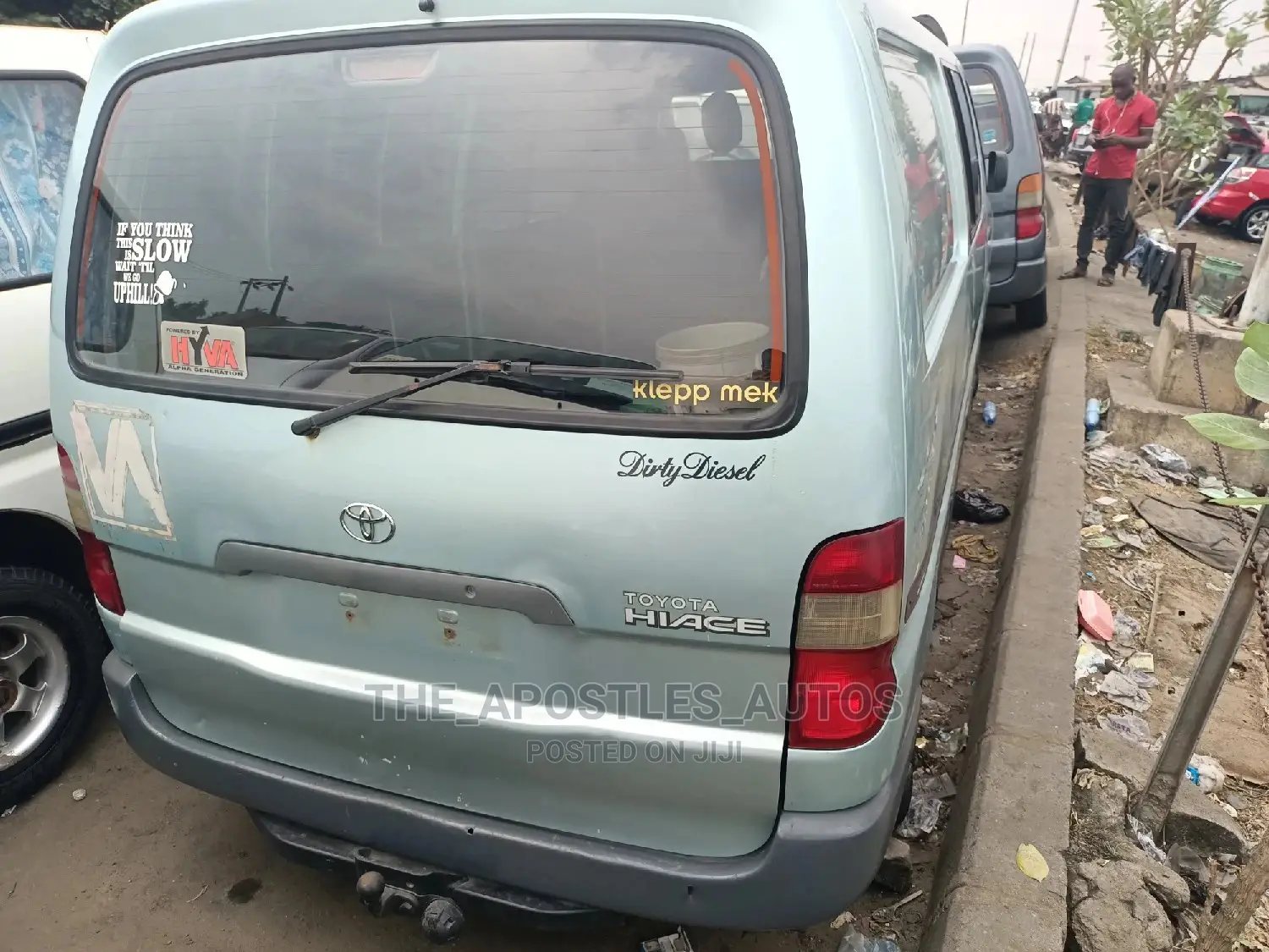 Toyota HiAce 1998 Blue