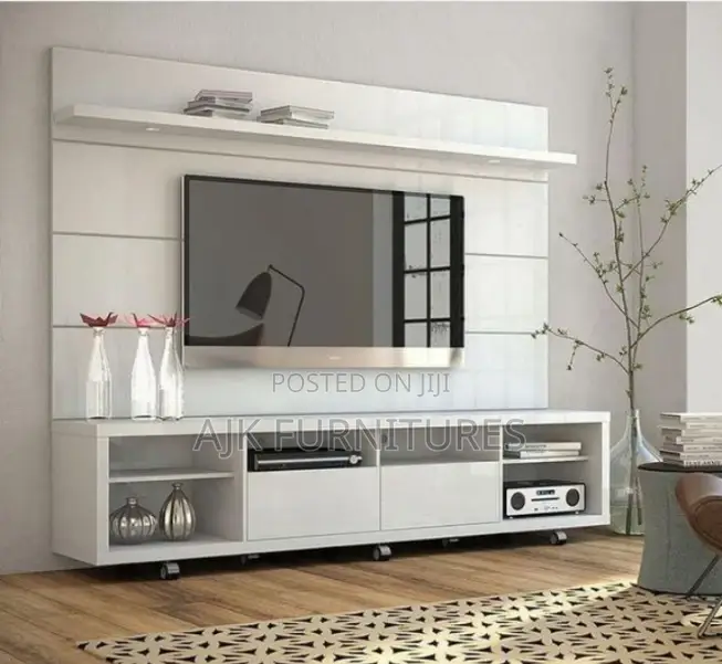 Unique T v Console