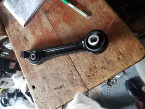 Chrysler 300c Lower Arm