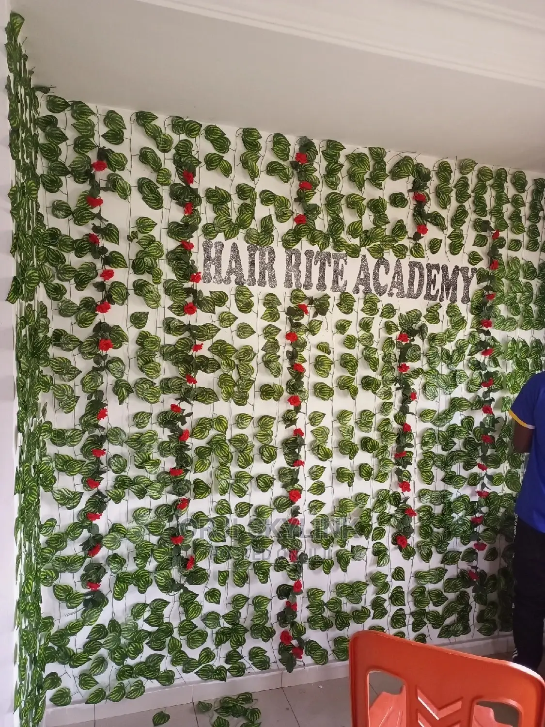 Artificial Wall Dropping Flowers