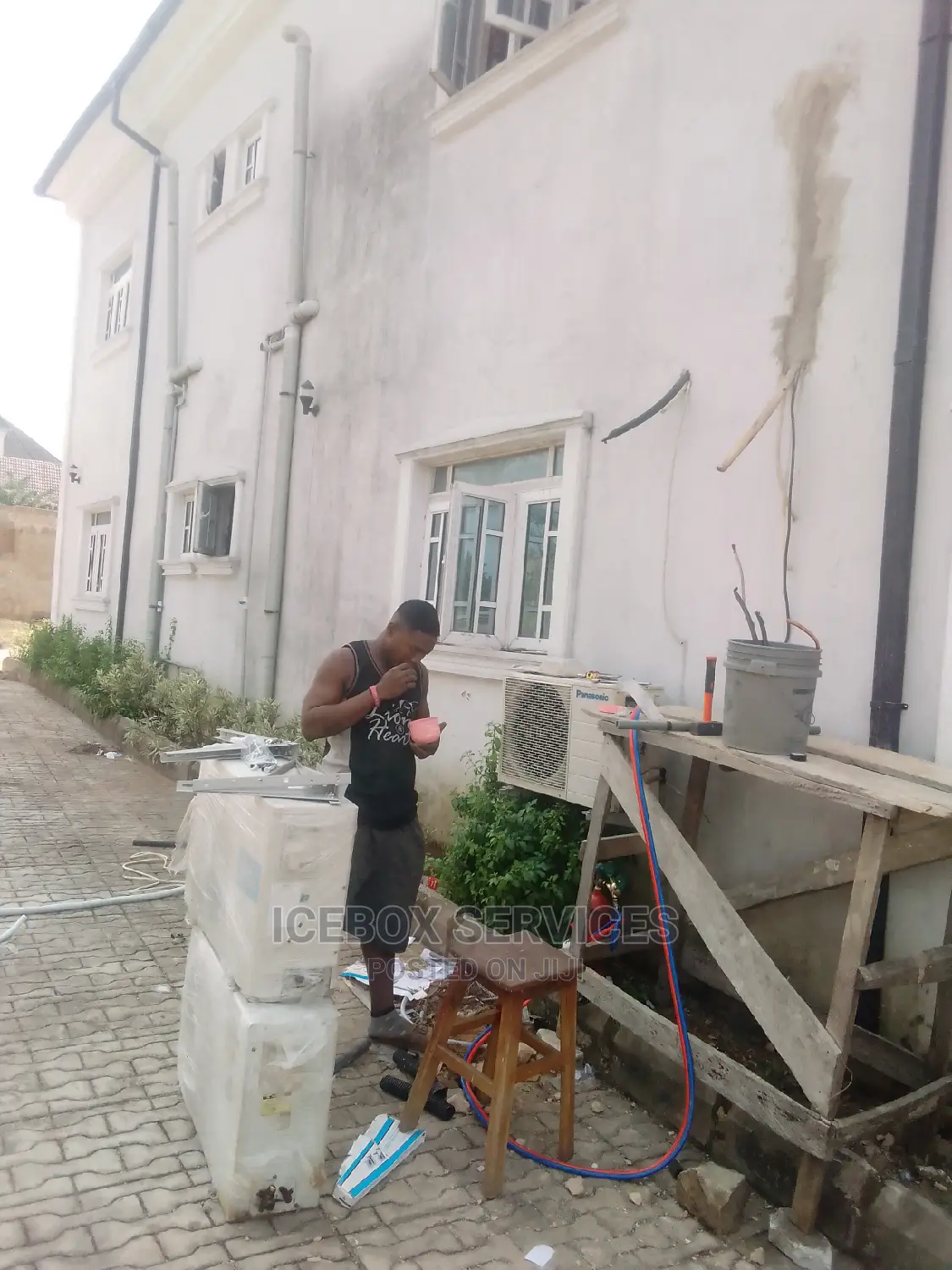 Air Conditioner Installation and Servicing