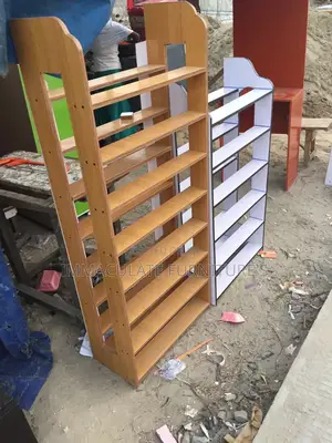 Fine Shoerack