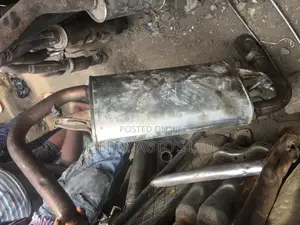 Toyota Matrix Exhaust Pot