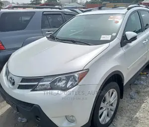 Toyota RAV4 2016 White