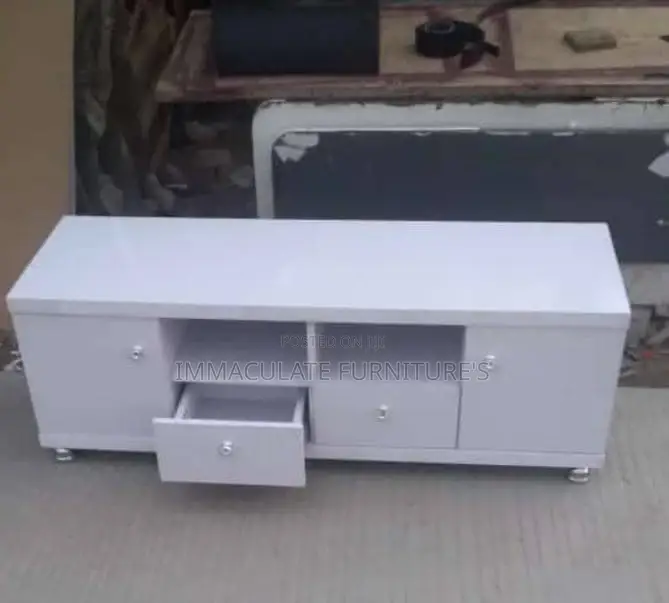 4feet Television Stand
