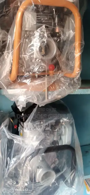 High Quality Gasoline EY20 Petrol Engine Concrete Vibrator