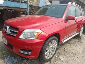 Mercedes-Benz GLK-Class 350 4MATIC 2011 Red