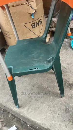 Rida Armless Plastic Chairs
