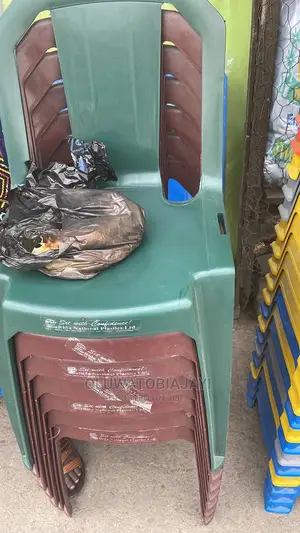 Rida Armless Plastic Chairs