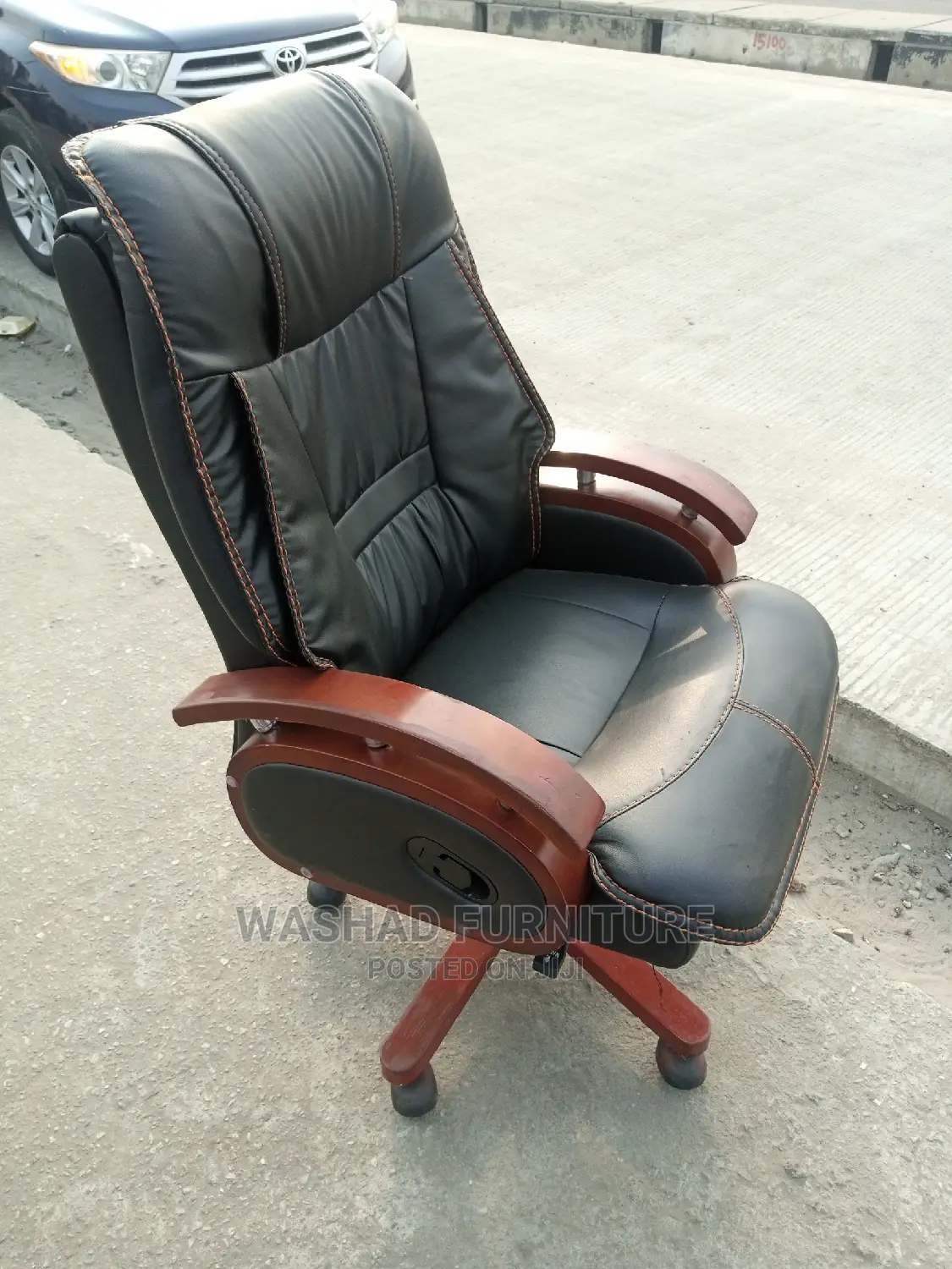 Executive Chair