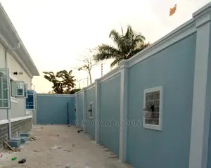 Wallscreeding