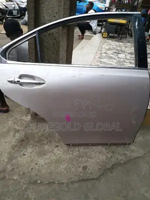 Lexus Es350 Door Available Here