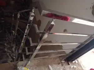 Stainless Rail With Square Pipe