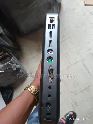 Desktop Computer HP T630 4GB AMD SSD 16 GB