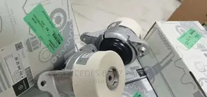 Mercedes Benz Engine Seat