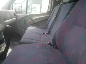 Mercedes-Benz Sprinter 2005 White