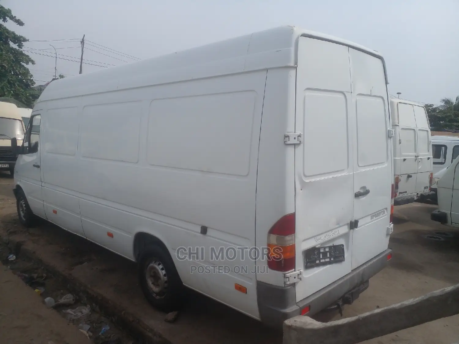 Mercedes-Benz Sprinter 2005 White