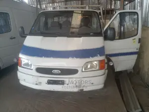 Ford Transit Pickup 6tyres 2004 White