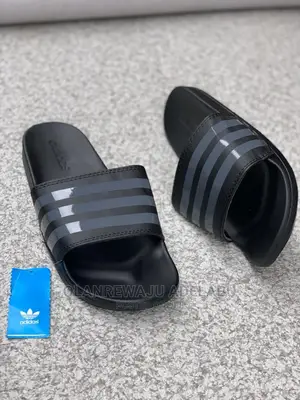 Adidas Adilette