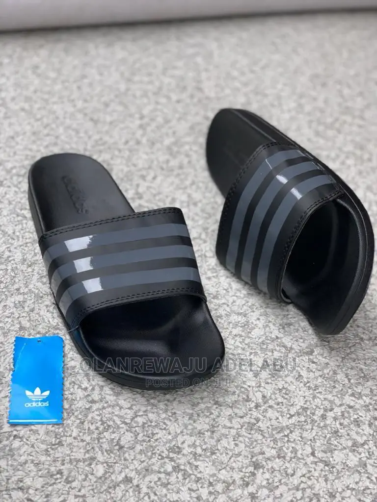 Adidas Adilette