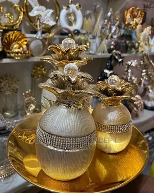 Royal Shiny 3 Pieces Ornament/Dining Decor