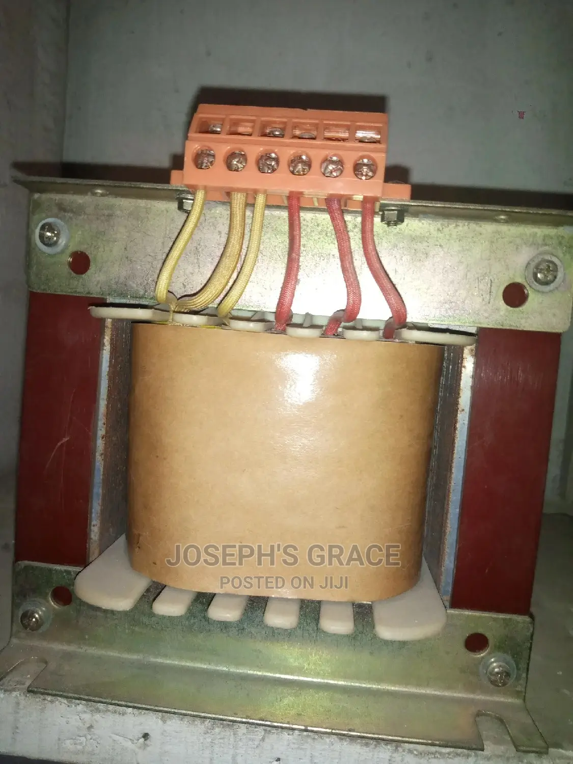 2kva Step Up And Step Down Transformer.(380v/220v)
