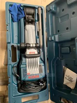 Bosch Demolition Hammer(GSH 16-28)
