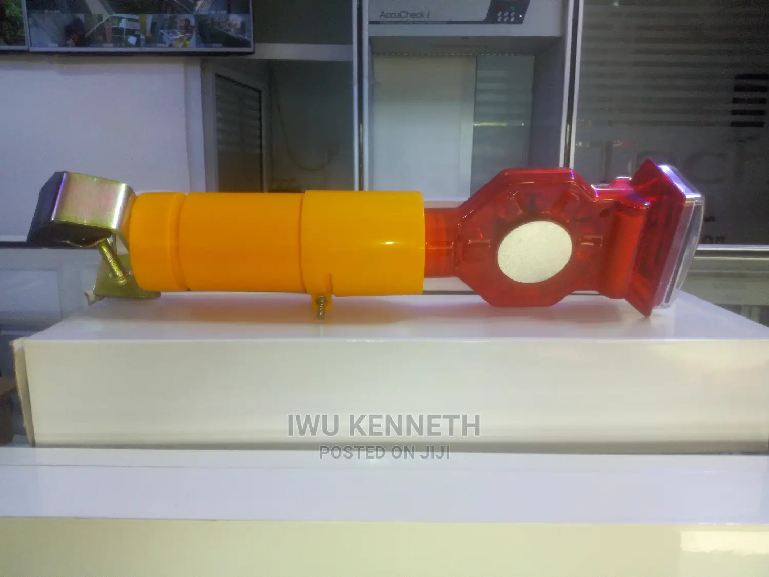 Solar Aviation Light.