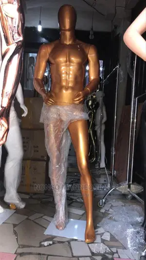Fibre Gold Male Faceless Mannequin