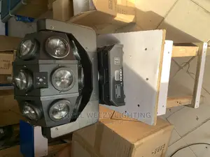 18 Eyes Moving Head With Laser