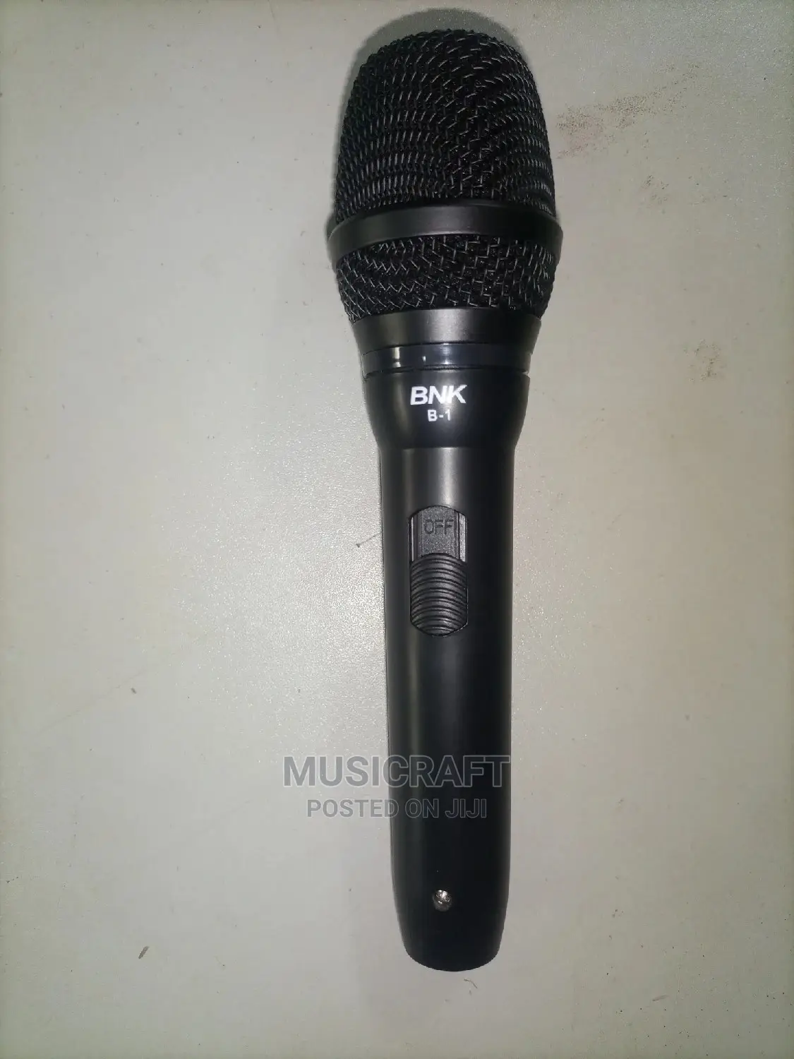 BNK Wired Microphone