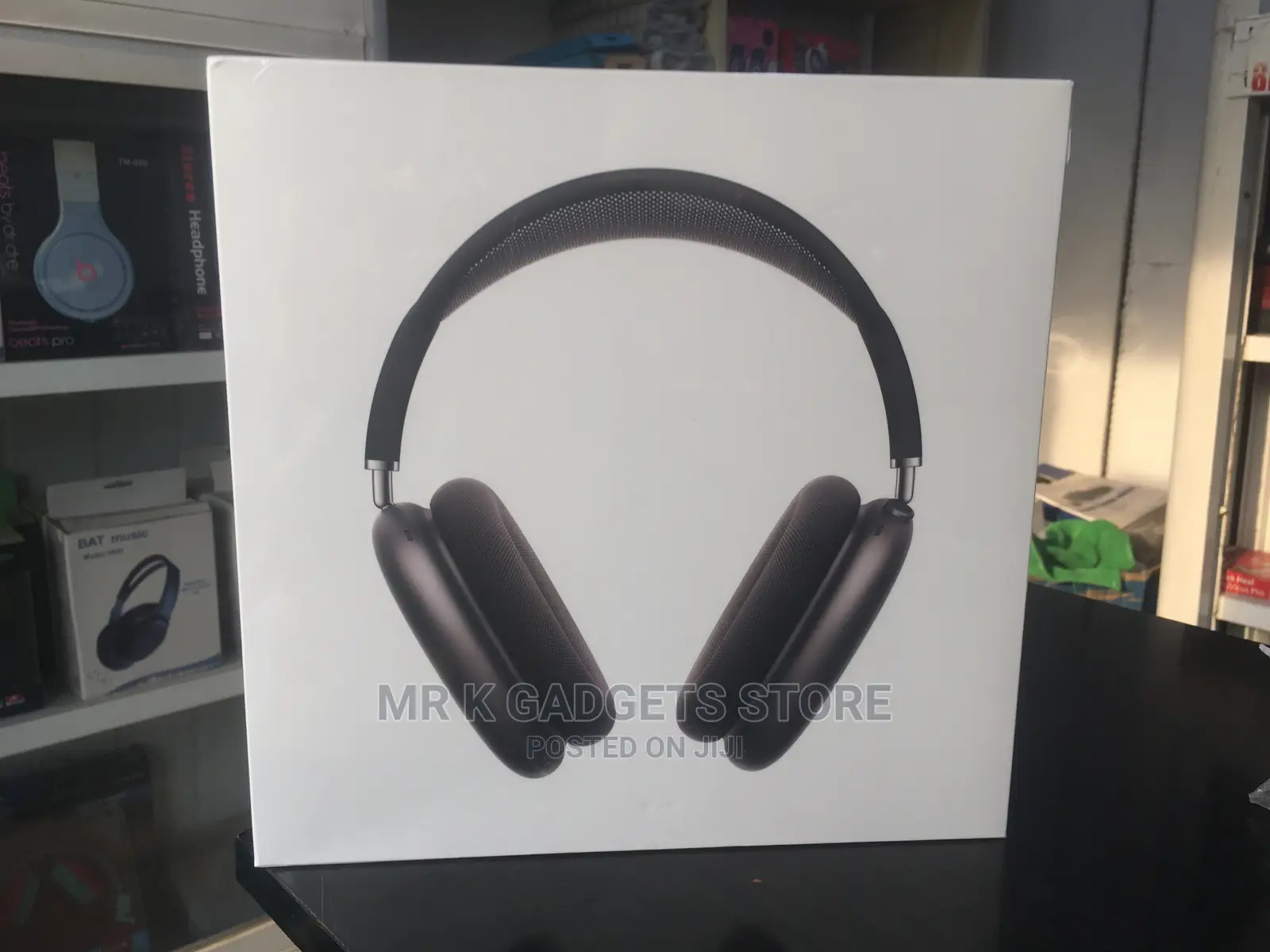 Airpods Max With Smark Case