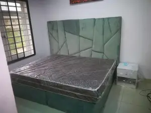 Bed 5 by 6