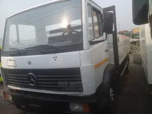 Mercedes Pickup 16feet 7tonnes