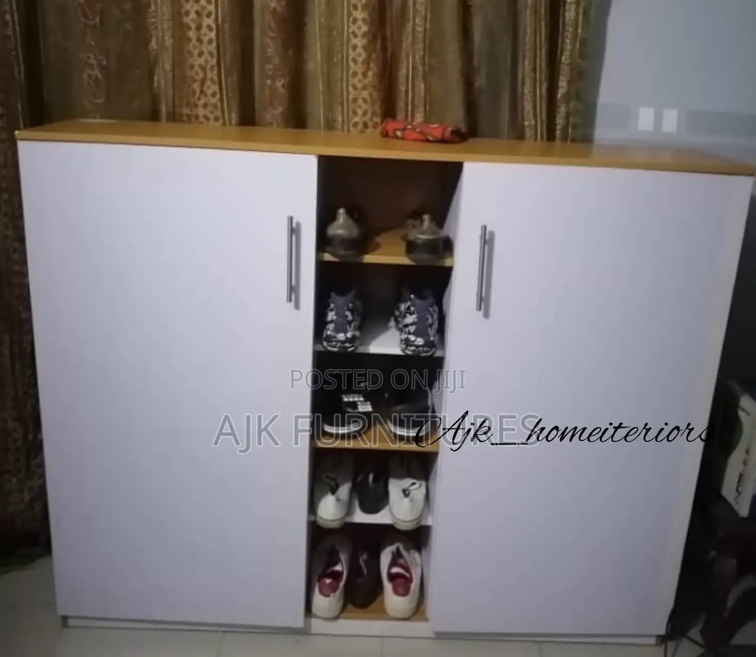 Unique Shoe Rack
