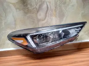 Hyundai Tucson 2019 Headlight