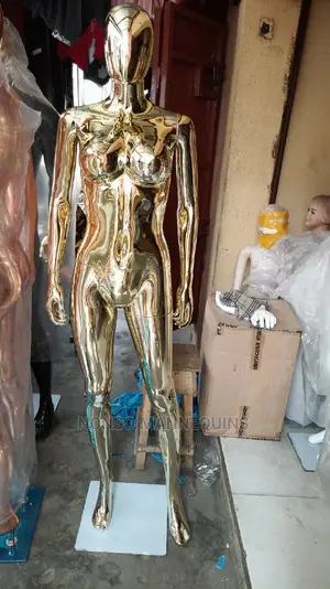 Size 10 Big Bum Faceless Gold Chrome Display Mannequin