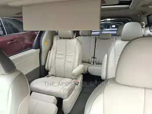Toyota Sienna XLE 8 Passenger 2012 Gray