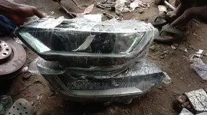 Headlight Passat T S I 2017