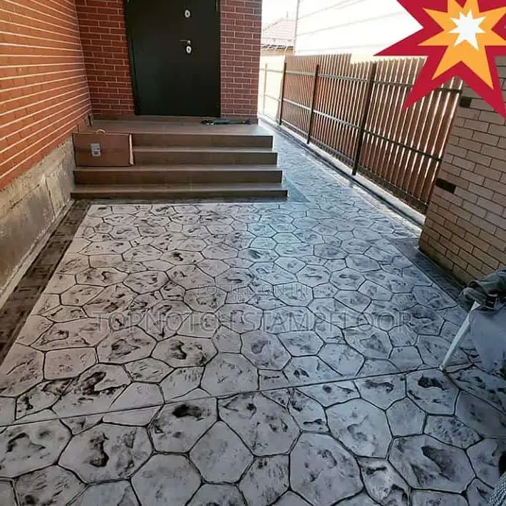 Flooring Service/Durable Colors
