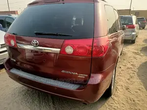 Toyota Sienna XLE Limited AWD 2006 Red