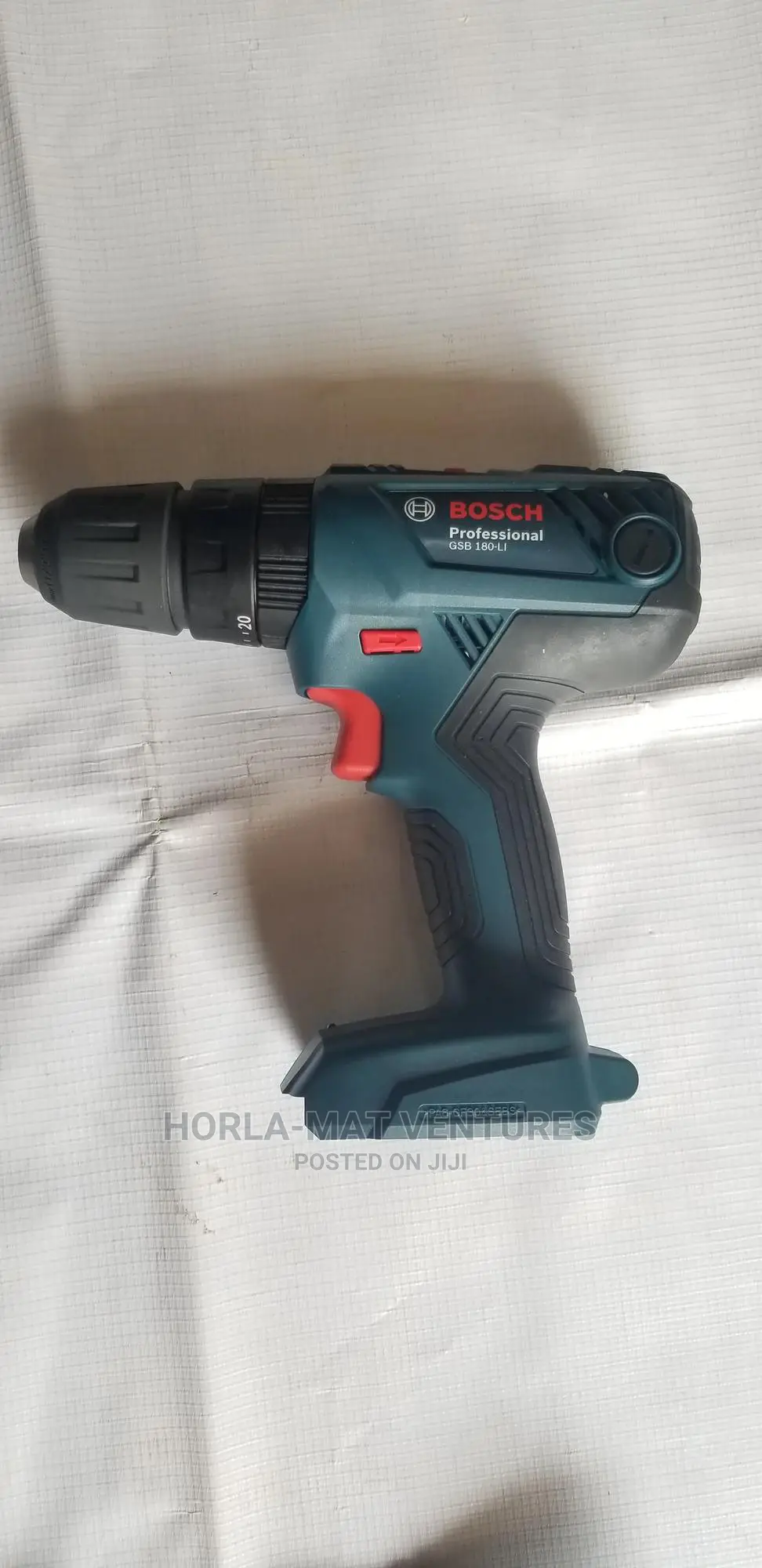 BOSCH REACHARGEABLE Cordless Drill / Driver