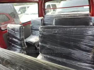 Toyota HiAce 2002 Red