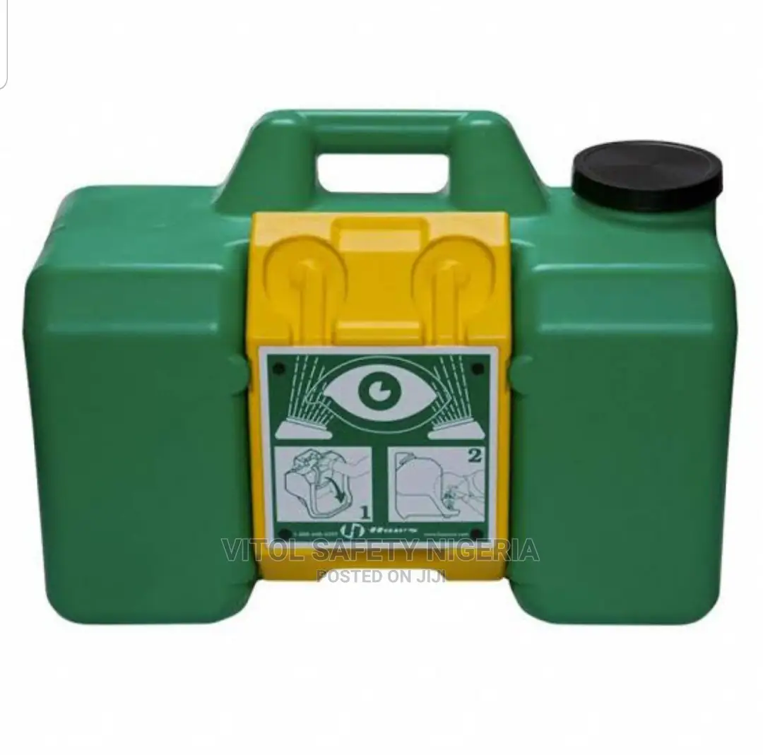 9 Gallon Wall Mounted Eyewash Tank