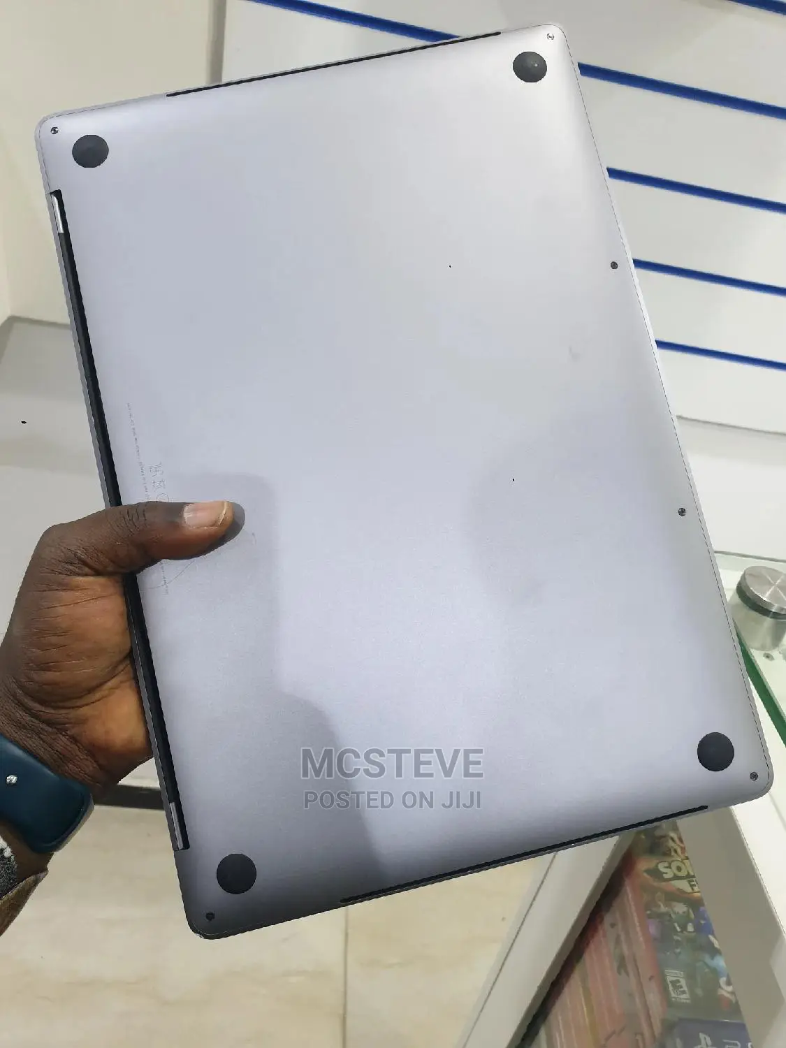 Laptop Apple MacBook Pro 2017 16GB Intel Core I7 SSD 500GB