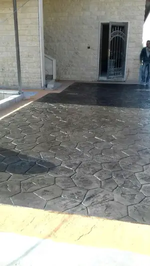 Concrete Floor Design With Color and Patterns