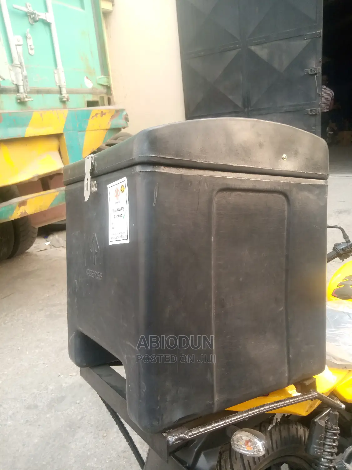 Original Geepeee Courier Box