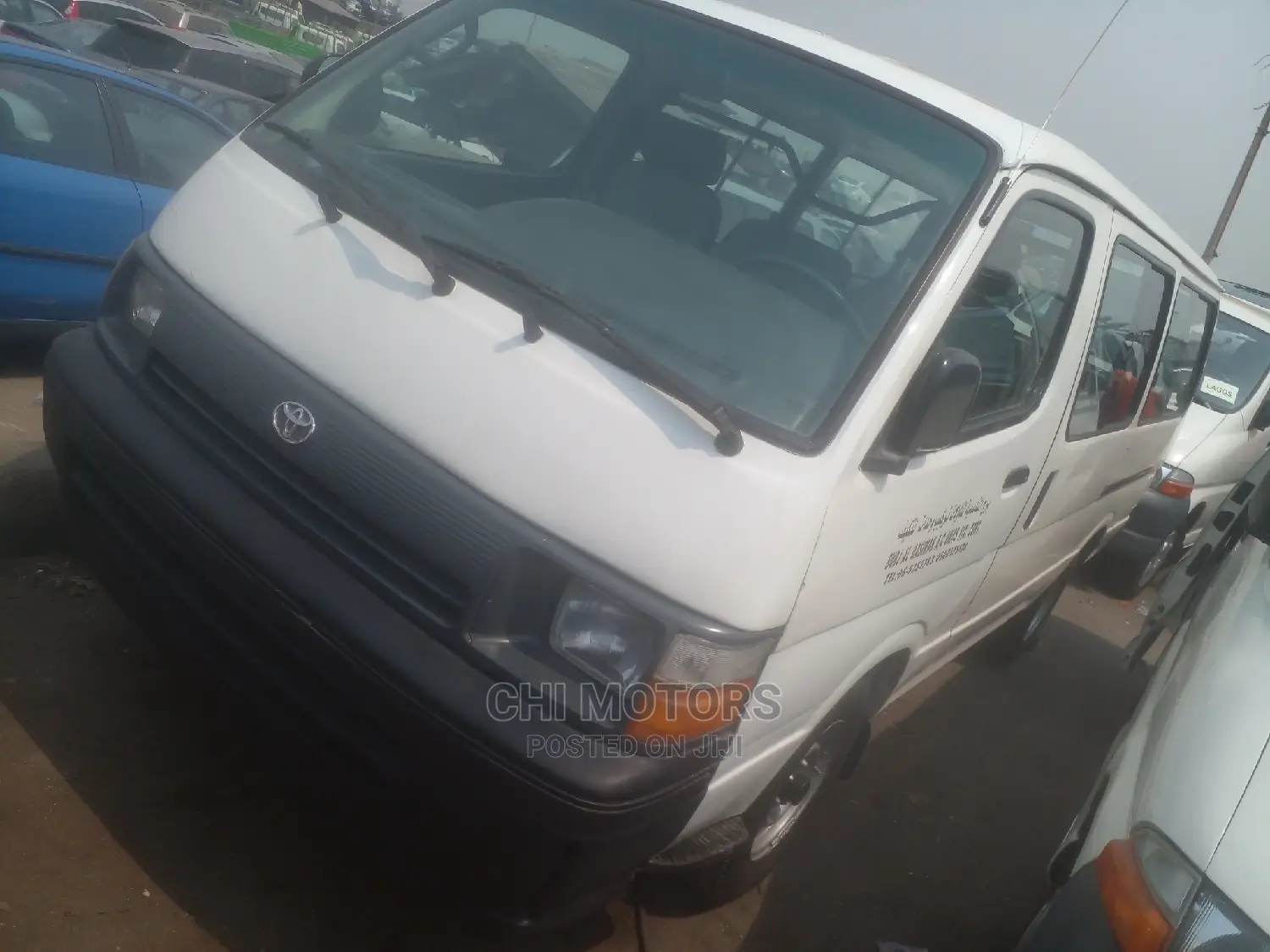 Toyota HiAce 2005 White