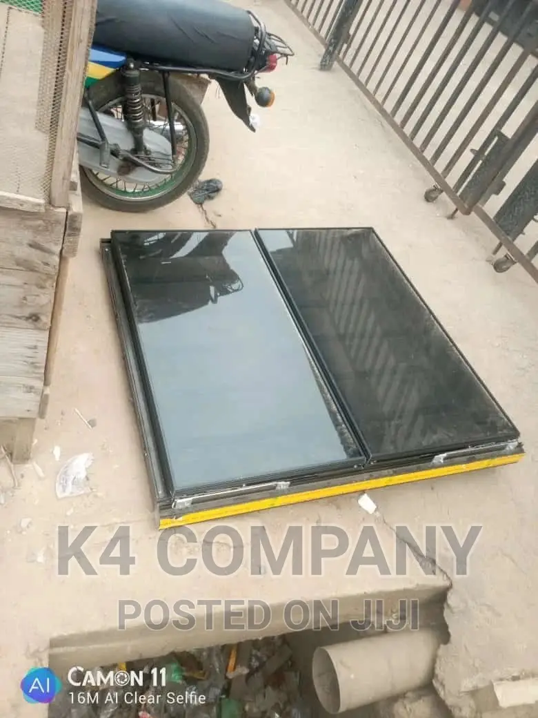 Frameless Window